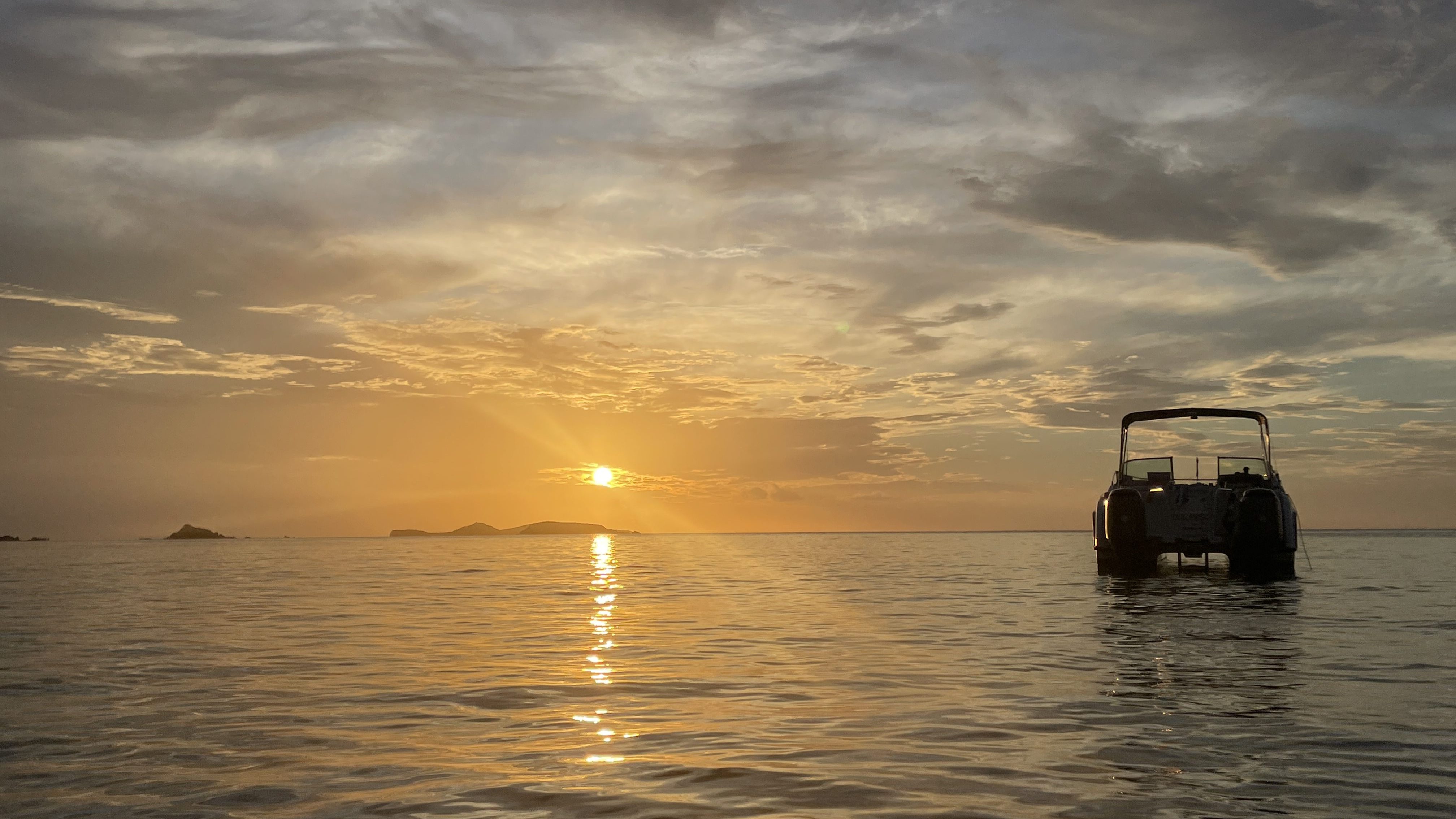Culebra Boat Tour, Boat Tours & Snorkeling Adventures, Discover Culebra & Culebrita, water taxi, Private boat tours, SWTravelPR, Catamaran Culebra charters, Culebrita PR, Culebra PR